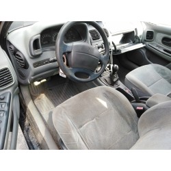 renault laguna (b56) del año 2000
