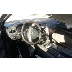 ford focus berlina (cap) del año 2006