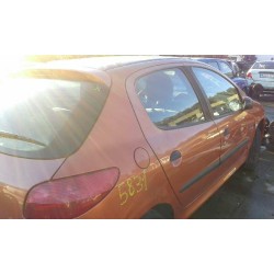 peugeot 206 berlina del año 1998