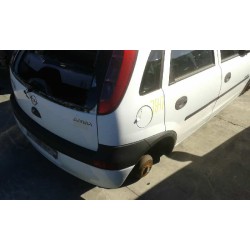 opel corsa c del año 2001