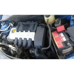 renault clio ii fase ii (b/cb0) del año 2002
