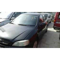opel astra g berlina del año 2002