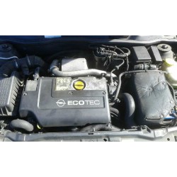 opel astra g berlina del año 2001