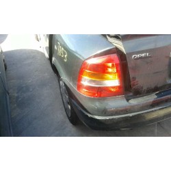 opel astra g berlina del año 2001