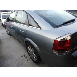 opel vectra c berlina del año 2005