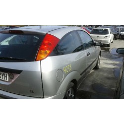 ford focus berlina (cak) del año 2002