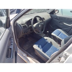 seat ibiza (6k1) del año 2001