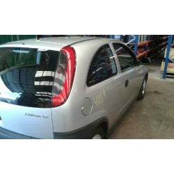 opel corsa c del año 2002