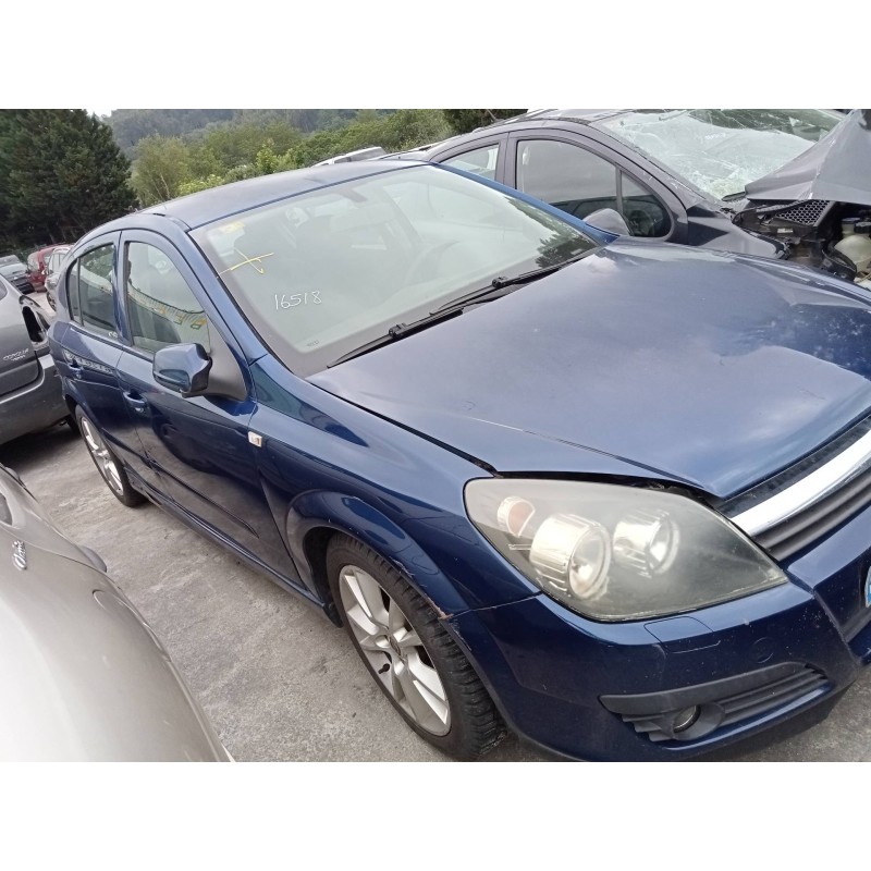 opel astra h berlina del año 2004