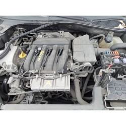 renault laguna ii (bg0) del año 2002