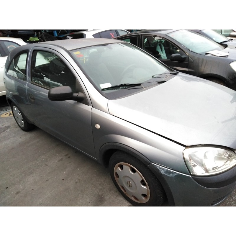 opel corsa c del año 2003