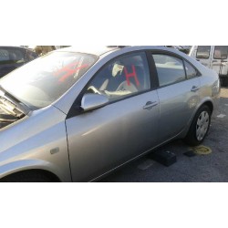 nissan primera berlina (p12) del año 2003