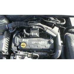 opel astra g berlina del año 2002