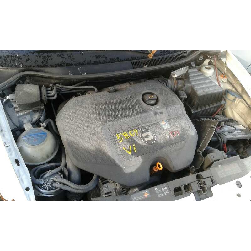 seat ibiza (6l1) del año 2003