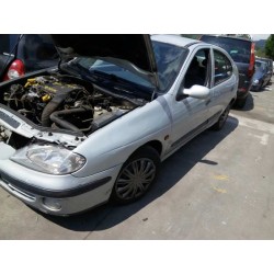 renault megane i fase 2 berlina (ba0) del año 1999