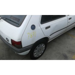 peugeot 205 berlina del año 1998