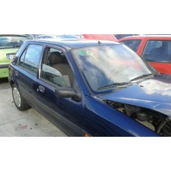 ford fiesta berlina (dx) del año 2001