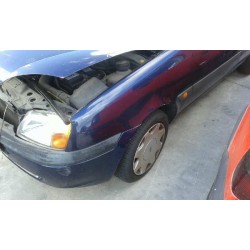 ford fiesta berlina (dx) del año 2001