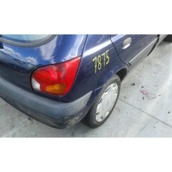 ford fiesta berlina (dx) del año 2001