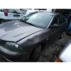 seat cordoba berlina (6l2) del año 2003