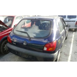 ford fiesta berlina (dx) del año 2001