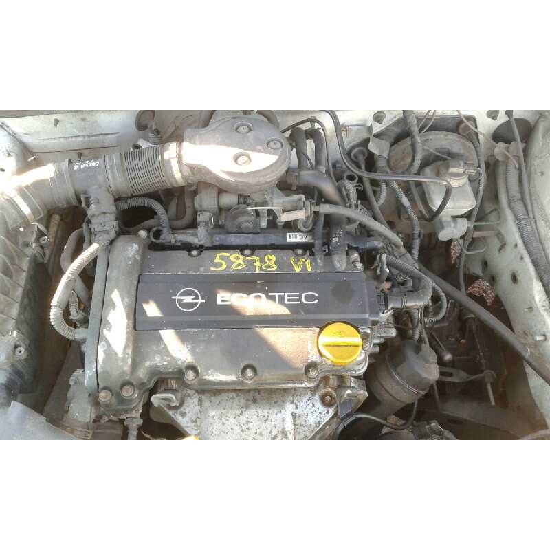 opel corsa b del año 1950