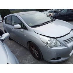 toyota verso del año 2009