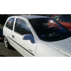 opel corsa b del año 1950