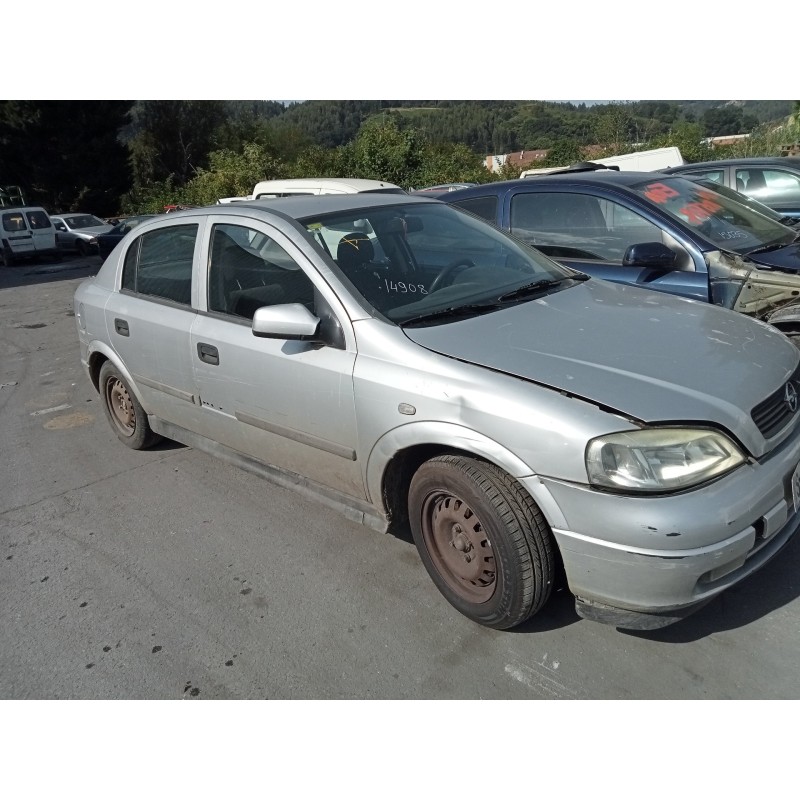 opel astra g berlina del año 1999
