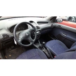 peugeot 206 berlina del año 1999