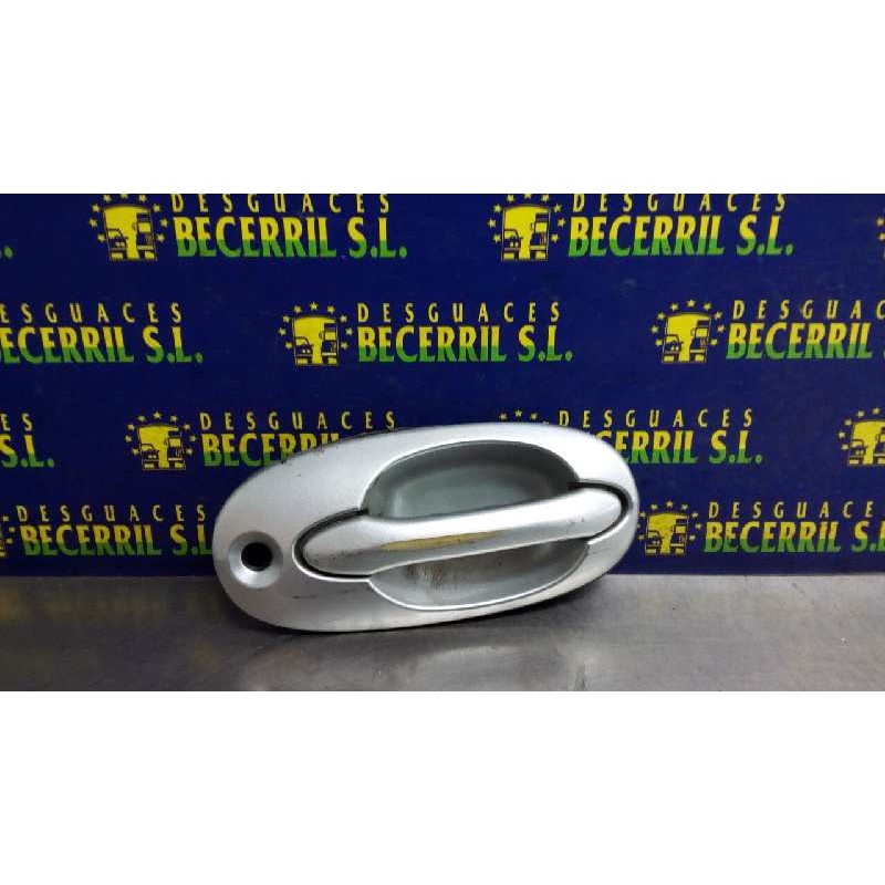 Recambio de maneta exterior delantera derecha para kia carnival ii 2.9 cdri ex referencia OEM IAM   