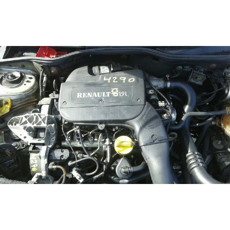 renault megane i fase 2 berlina (ba0) del año 2001