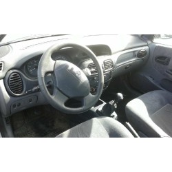 renault megane i fase 2 berlina (ba0) del año 2001