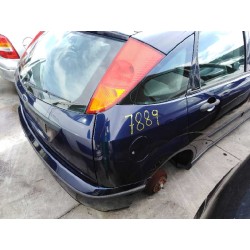 ford focus berlina (cak) del año 2001