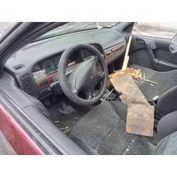 citroen xantia berlina del año 2000