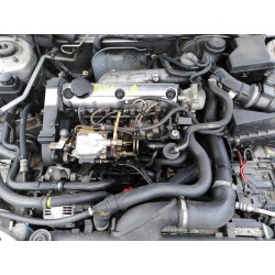 volvo s40 berlina del año 2000
