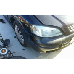 opel astra g berlina del año 2002
