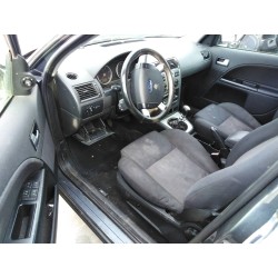 ford mondeo berlina (ge) del año 2001