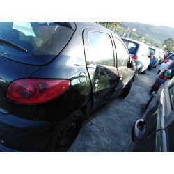 peugeot 206 berlina del año 2003