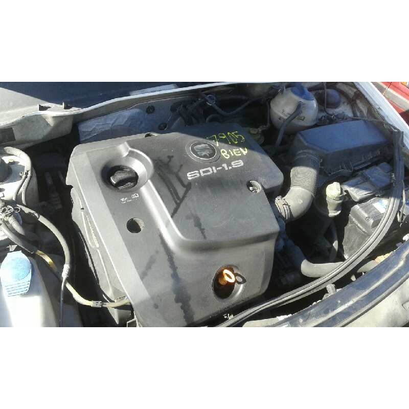 seat cordoba berlina (6k2) del año 2001