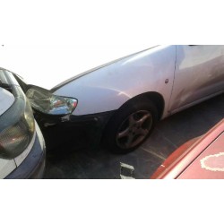seat cordoba berlina (6k2) del año 2001