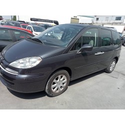 peugeot 807 del año 2023