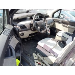 peugeot 807 del año 2023