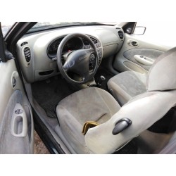 ford fiesta berlina del año 1997