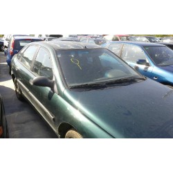 renault laguna (b56) del año 1950