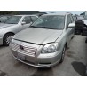 toyota avensis berlina (t25) del año 2003