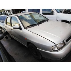 seat cordoba berlina (6k2) del año 1999
