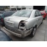toyota avensis berlina (t25) del año 2003