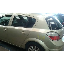 opel astra h berlina del año 1950