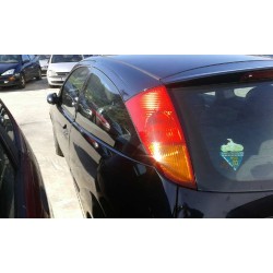 ford focus berlina (cak) del año 2003